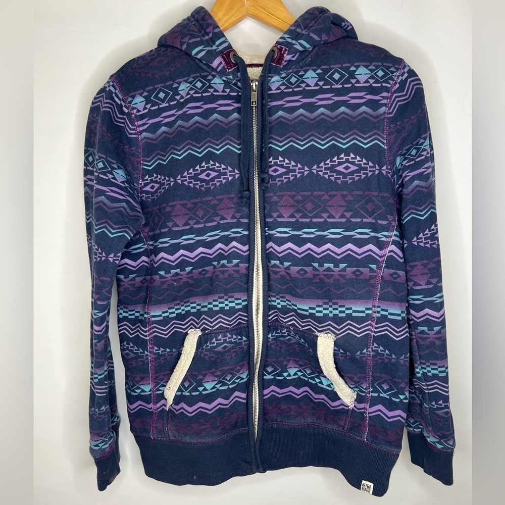 Nollie Aztec print zip up